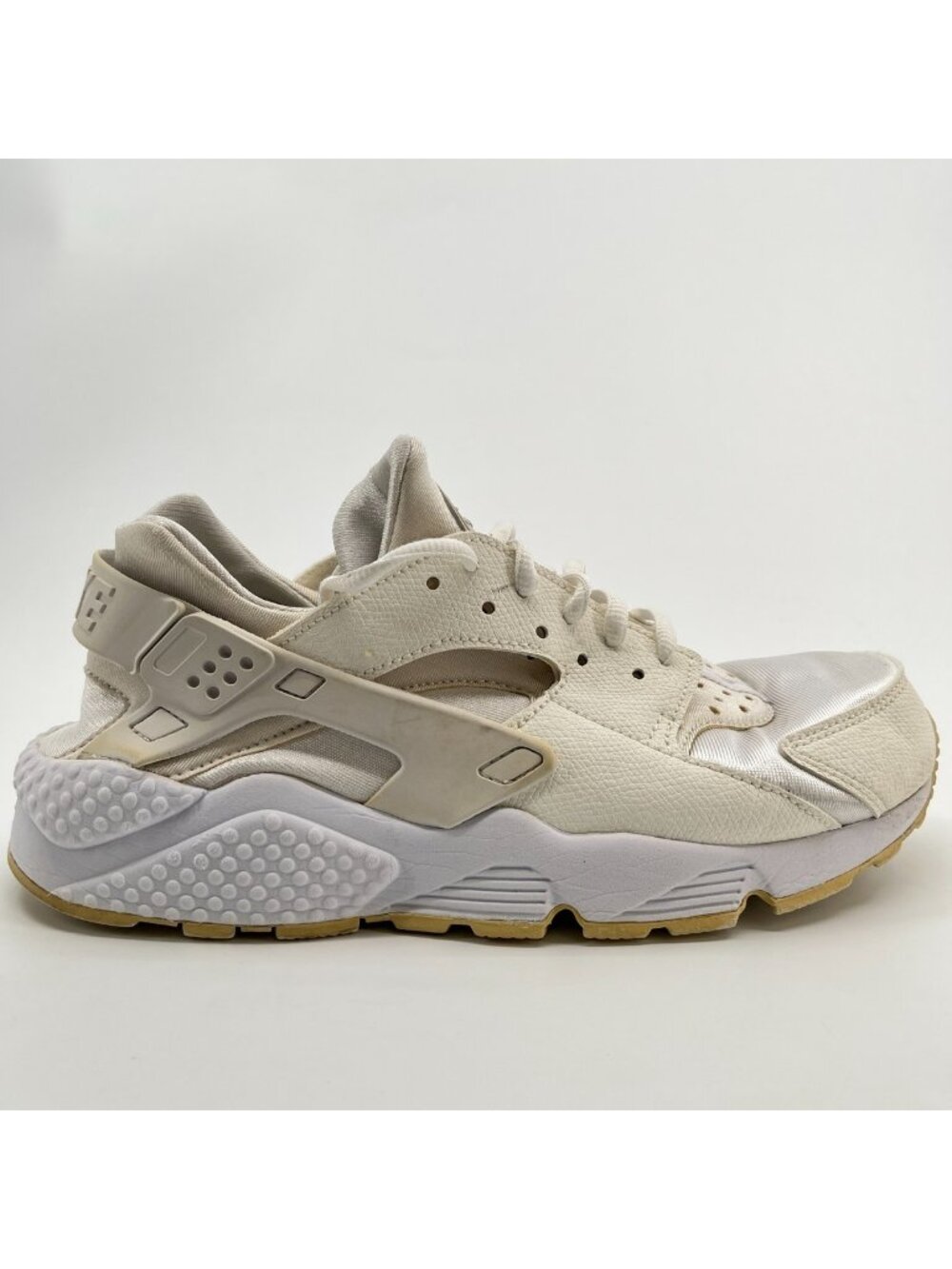 Nike Air Huarache Run Womens Size 7.5 White Athletic Running Shoes Sneakers